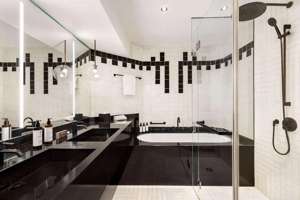 Room, Vienna House by Wyndham Diplomat Prague, Prague