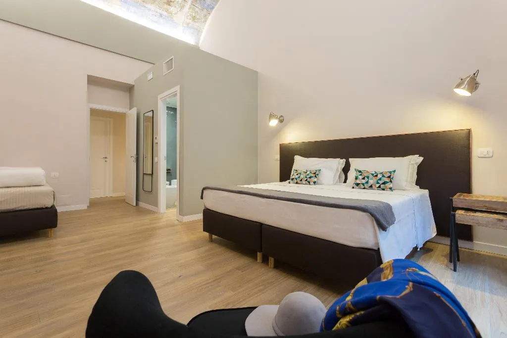 FAMILY ROOM KING BED NON SMOKING Room, Bellaroto Suite, Palermo