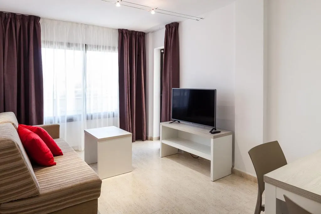 Room, Ibiza Heaven Apartments, Ibiza