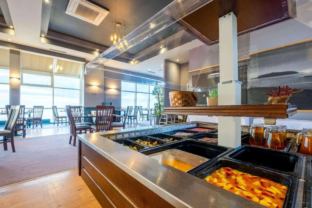 Restaurant, Quality Hotel and Leisure Center Youghal, Cork