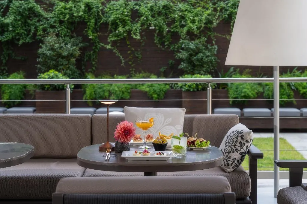 Bar, Crowne Plaza Milan City, Milan