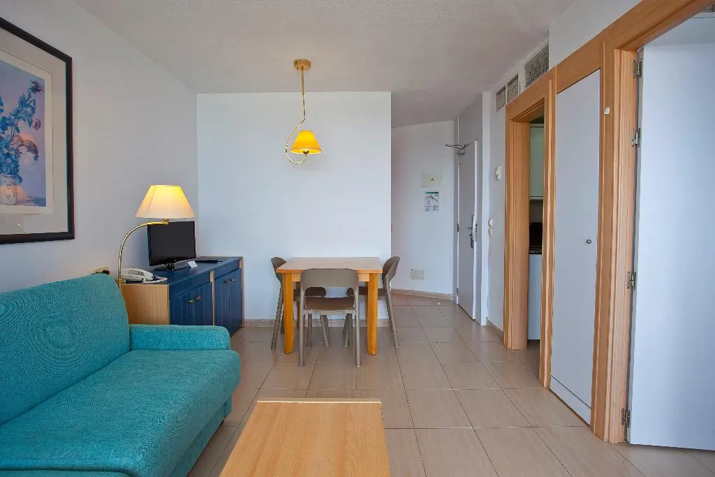 APARTMENT SEA VIEW Room, Vistasol Apartments, Majorca