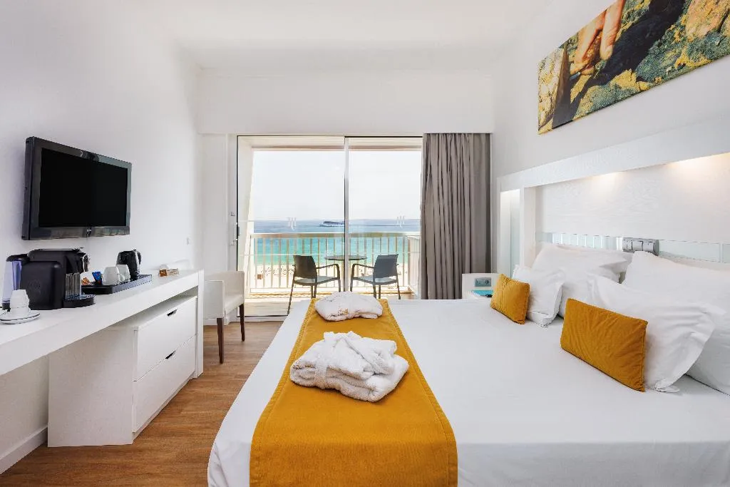 Double or Twin DELUXE SEA VIEW Room, Jupiter Algarve Hotel – Beach & Spa, Algarve