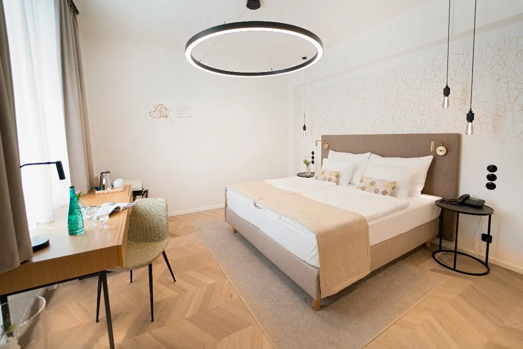 SINGLE CLASSIC Room, hotel OLDINN, Prague