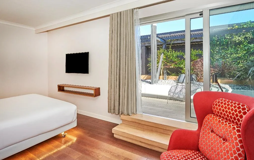 JUNIOR SUITE ONE BEDROOM WITH TERRACE Room, NH Collection Madrid Eurobuilding, Madrid