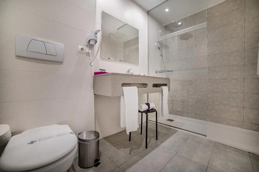 Double or Twin LUXURY Room, Albir Playa Hotel & Spa, Costa Blanca