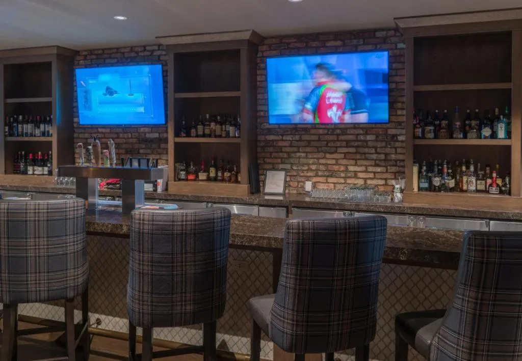 Bar, The Malcolm Hotel, Calgary, Alberta