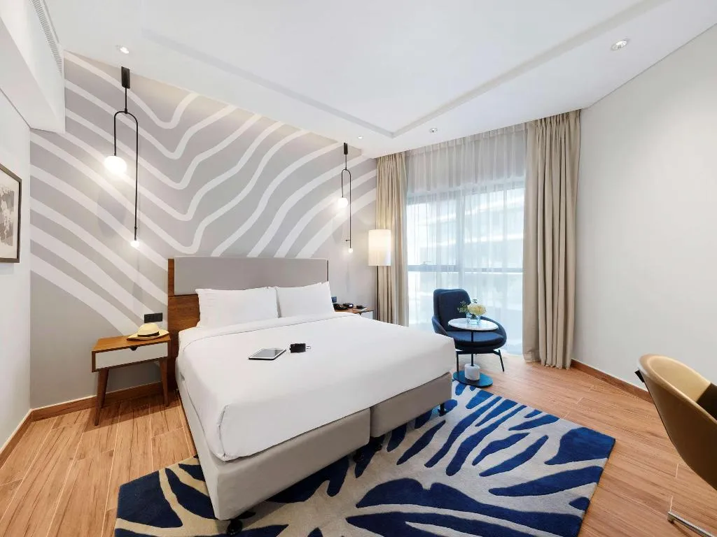 STUDIO KING SIZE BED Room, Adagio Premium The Palm, Dubai