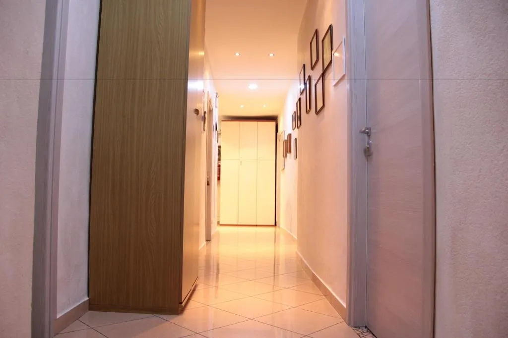 Lobby, Hotel Siro, Milan
