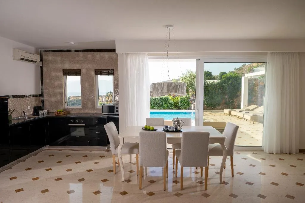 VILLA THREE BEDROOMS WITH PRIVATE POOL Room, Elounda Gulf Villas by Sandglass, Crete