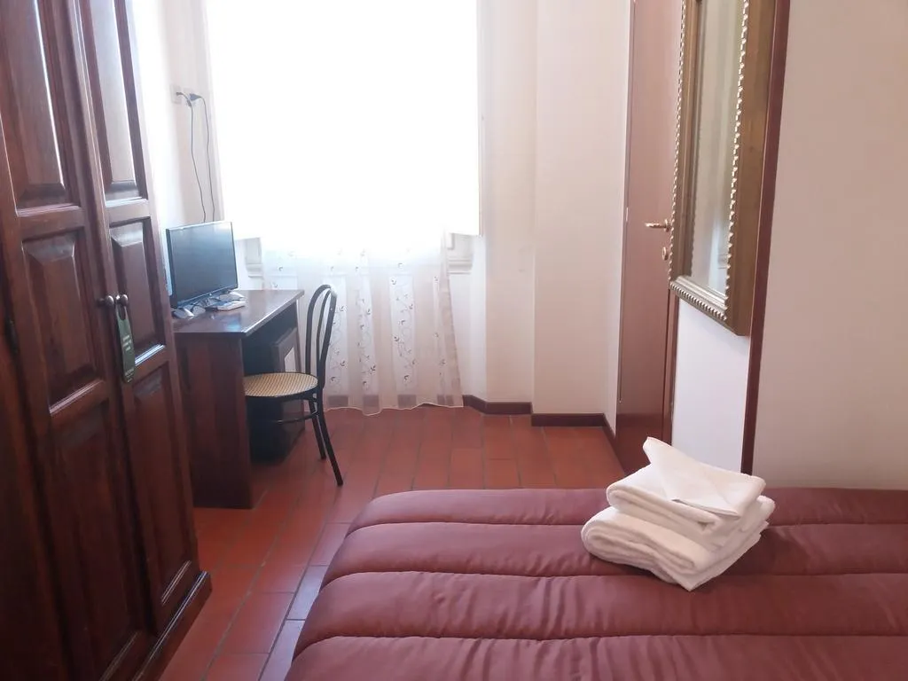 SINGLE STANDARD Room, Airone, Florence