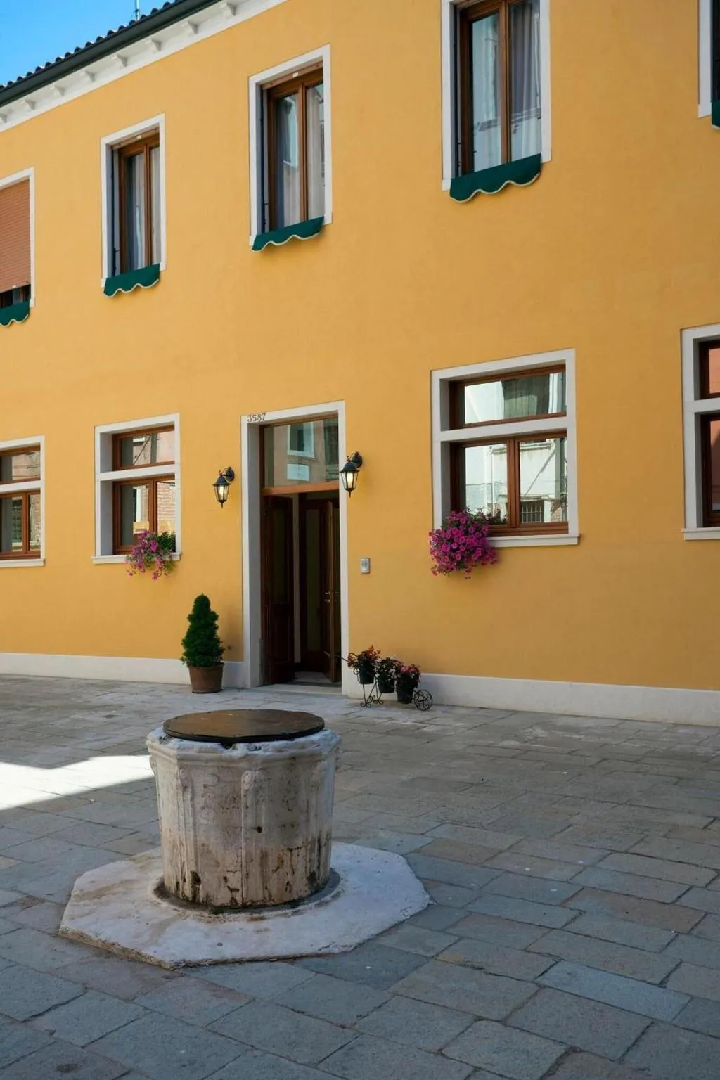 General view, Hotel Al Malcanton, Venice