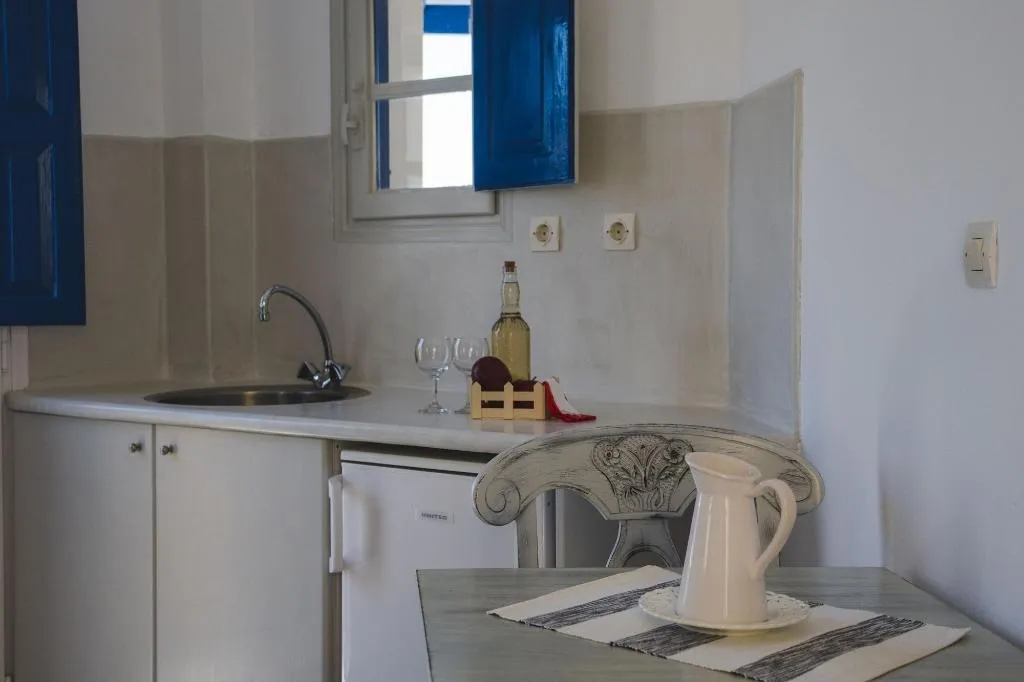 Room, Cultural House, Santorini