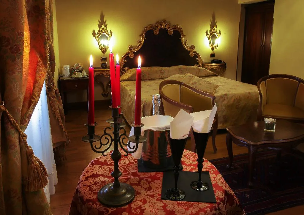 Room, Ca Alvise, Venice