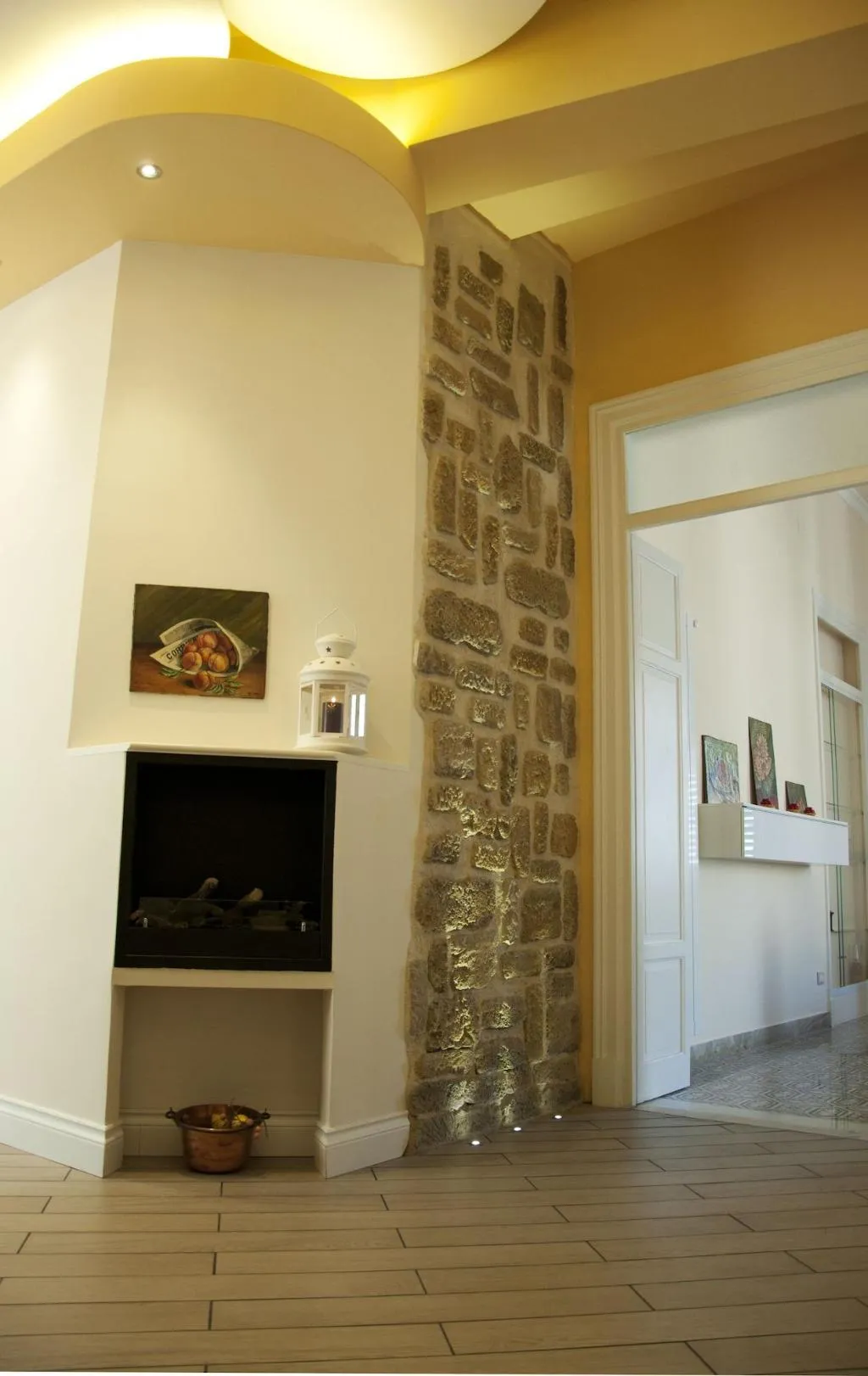 Lobby, 174 Via Roma, Palermo