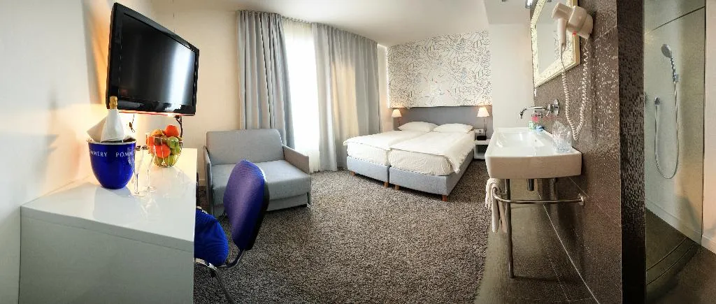 DOUBLE STANDARD Room, Jona Split Rooms, Split