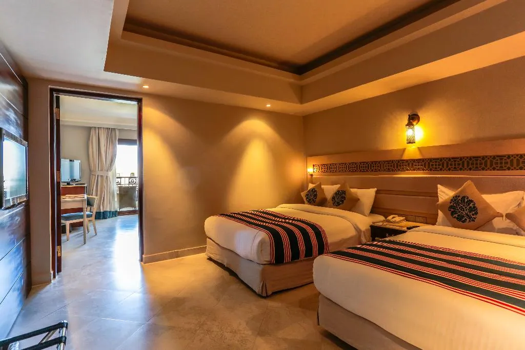 FAMILY ROOM STANDARD Room, Sunrise Arabian Beach Resort -Grand Select-, Red Sea Riviera