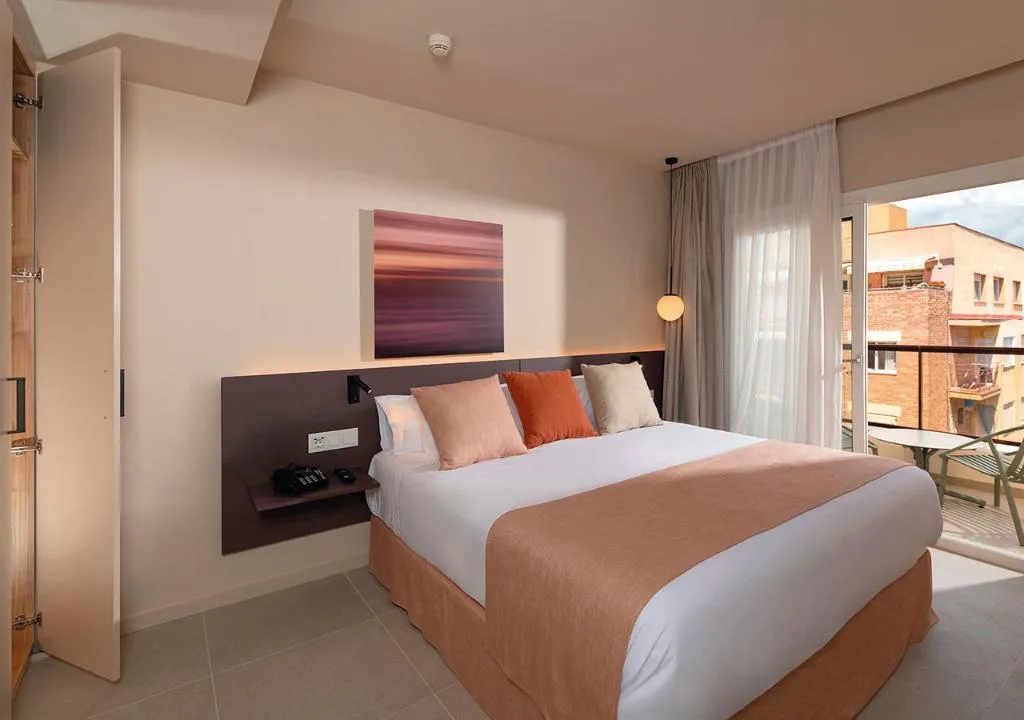 FAMILY ROOM CAPACITY 3 Room, Aqua Hotel Promenade & Spa****S, Costa Brava