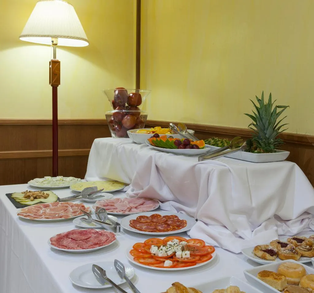 Restaurant, Dorma Juan De Austria, Madrid