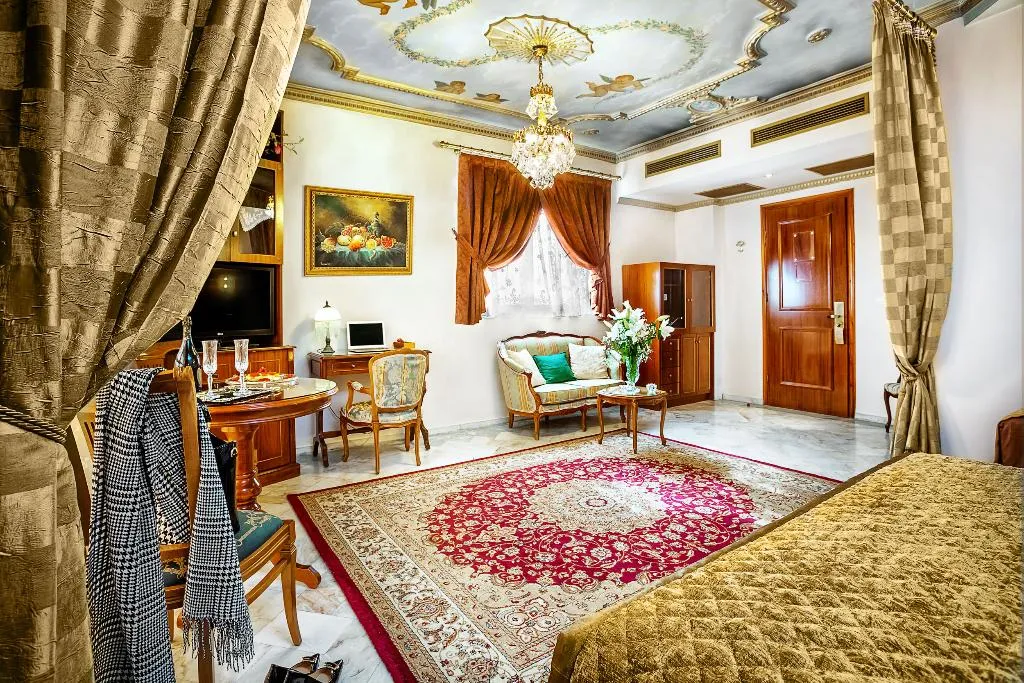 JUNIOR SUITE CITY VIEW Room, Imperial Palace | Classical Hotel Thessaloniki, Halkidiki