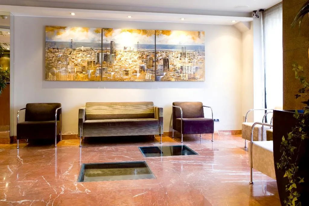 Lobby, Oasis, Barcelona
