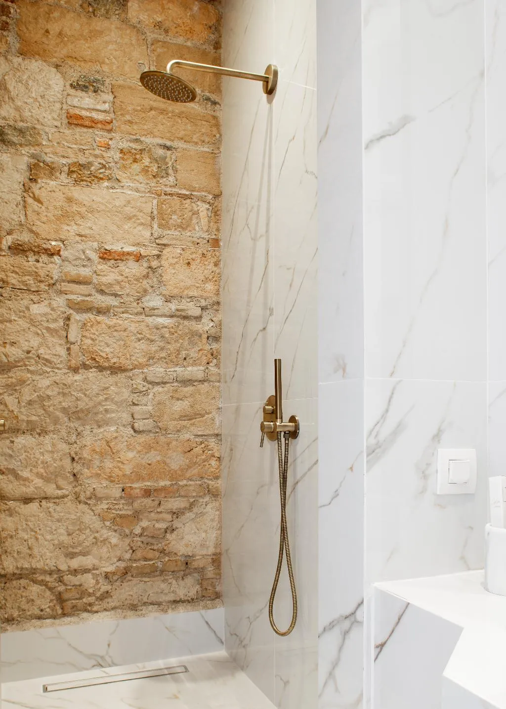 SUITE STANDARD Room, La Divina, Athens