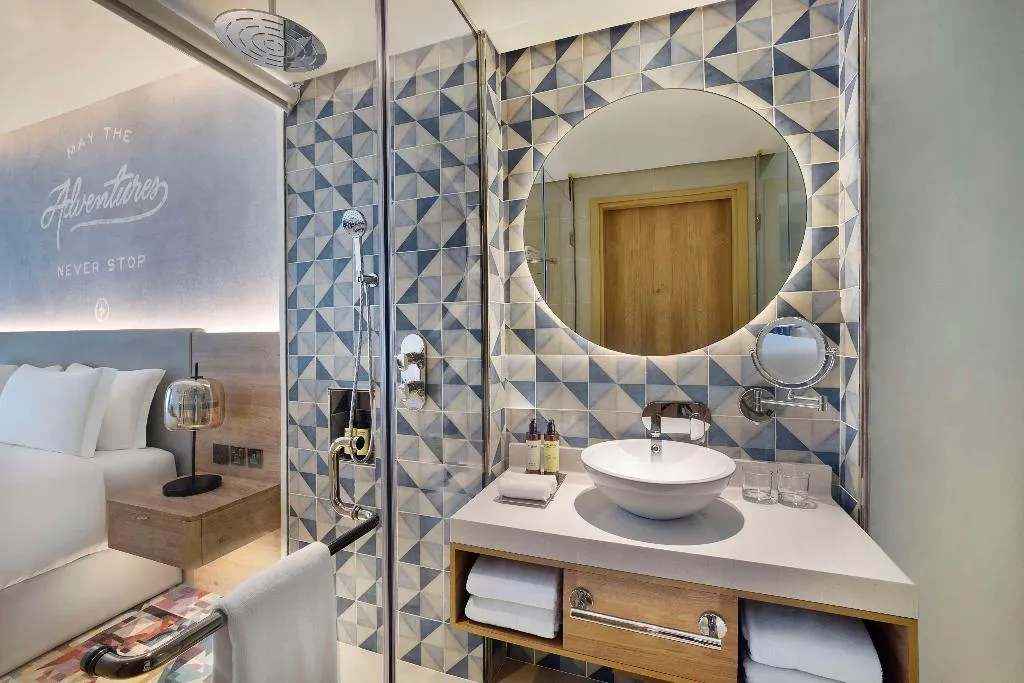 DOUBLE SUPERIOR Room, NH Collection Dubai The Palm, Dubai