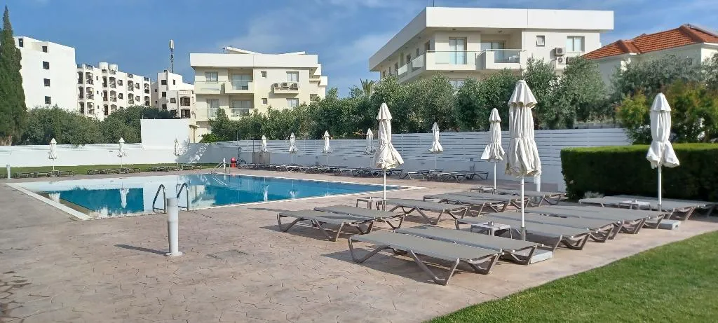 Pool, Livas Hotel Apartments, Cyprus