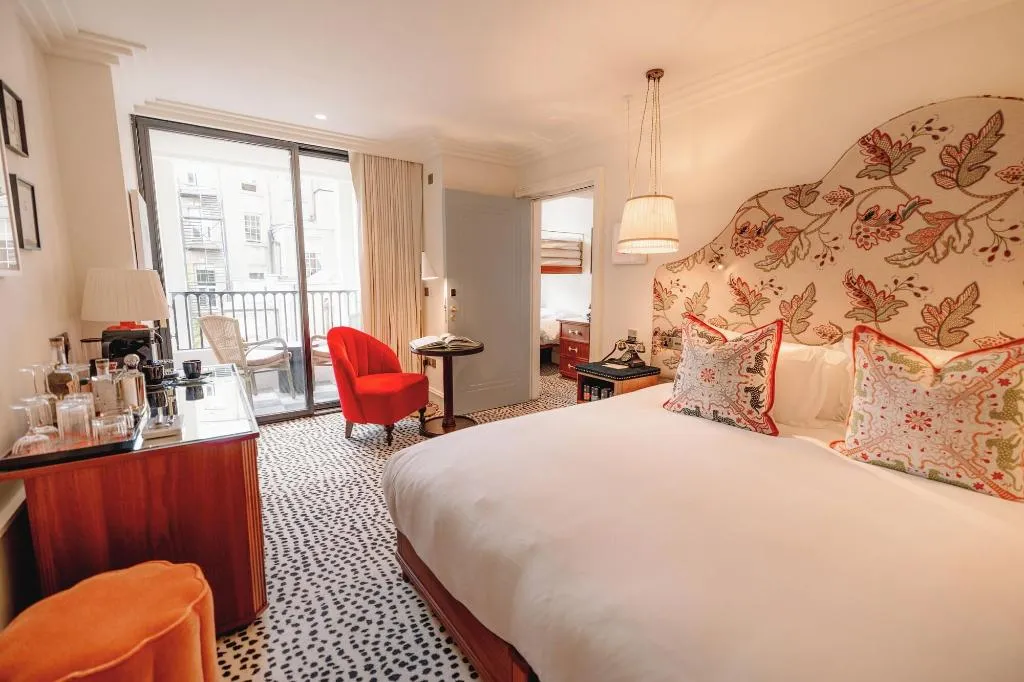 Room, The Leinster, Dublin