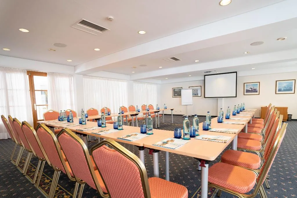 Conferences, CM Playa del Moro, Majorca