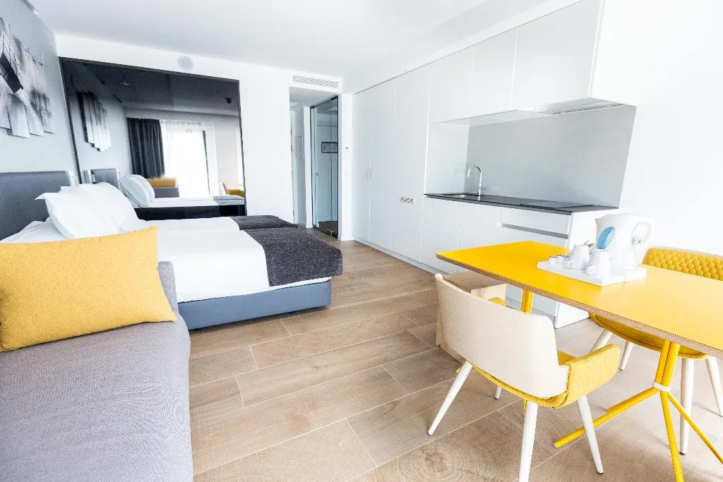 FAMILY ROOM STANDARD Room, Valencia Alameda 41, Valencia