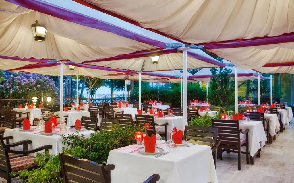 Restaurant, Kremlin Palace, Antalya