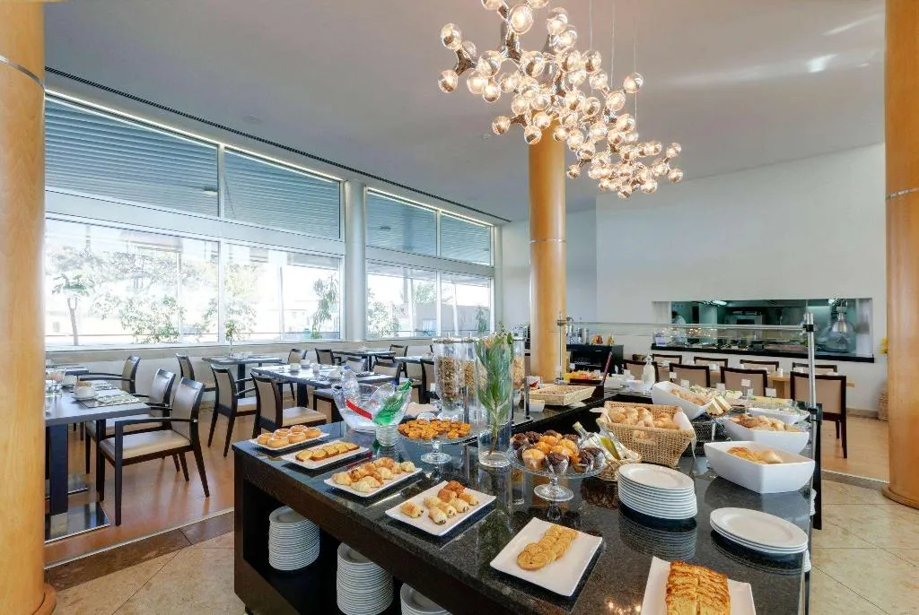 Restaurant, Tryp Porto Expo Hotel, Porto