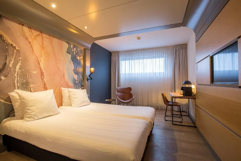 TWIN COMFORT Room, Leonardo Hotel Almere City Center, Amsterdam