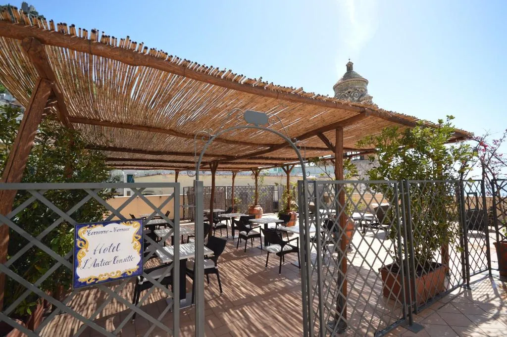 Restaurant, L'Antico Convitto, Naples