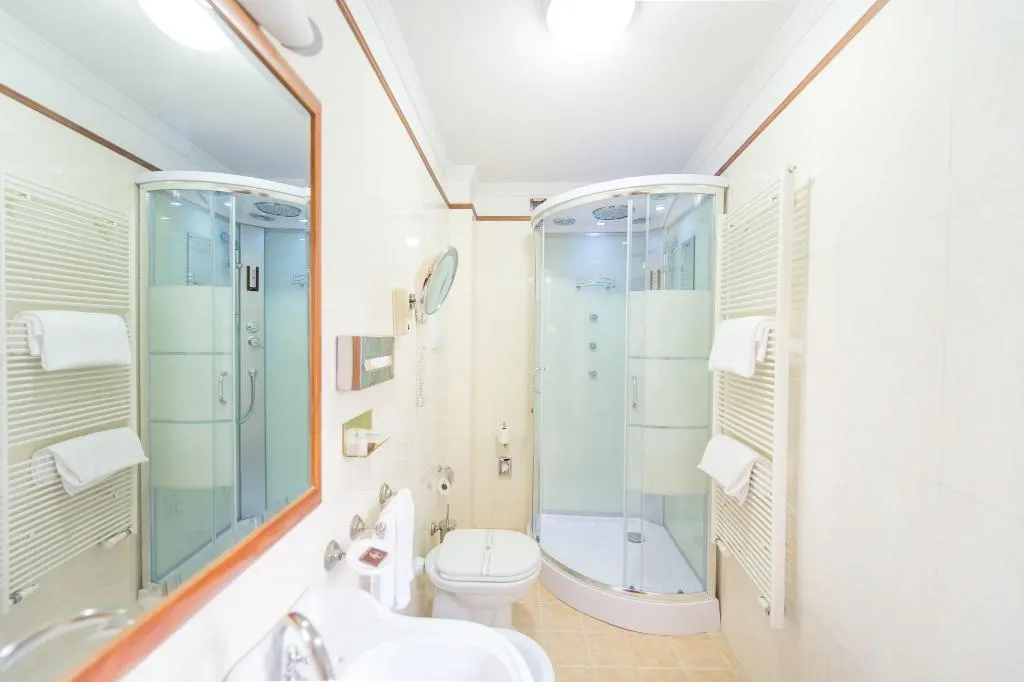 Room, Strozzi Palace Hotel, Florence