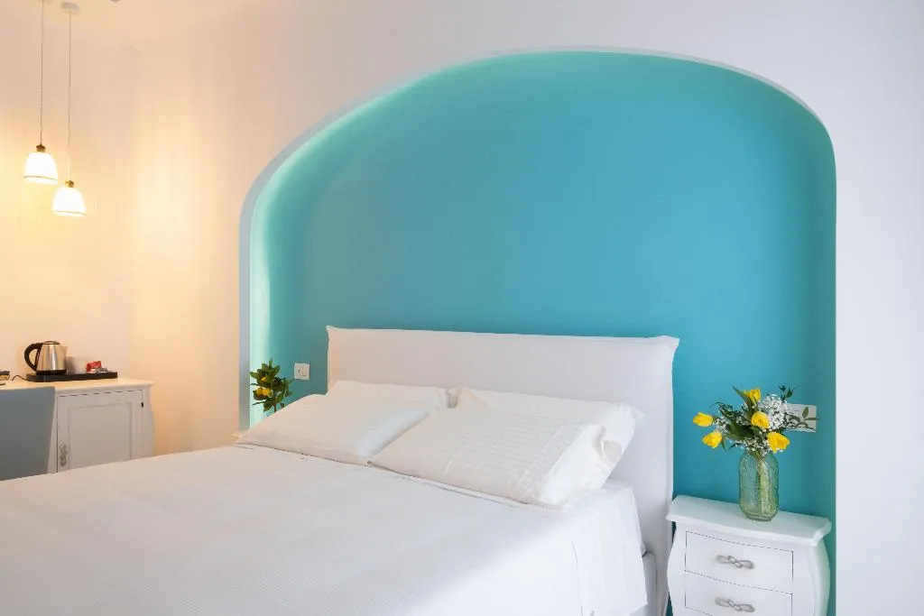 DOUBLE DELUXE Room, Palazzo Adele Rooms & Apartments, Naples