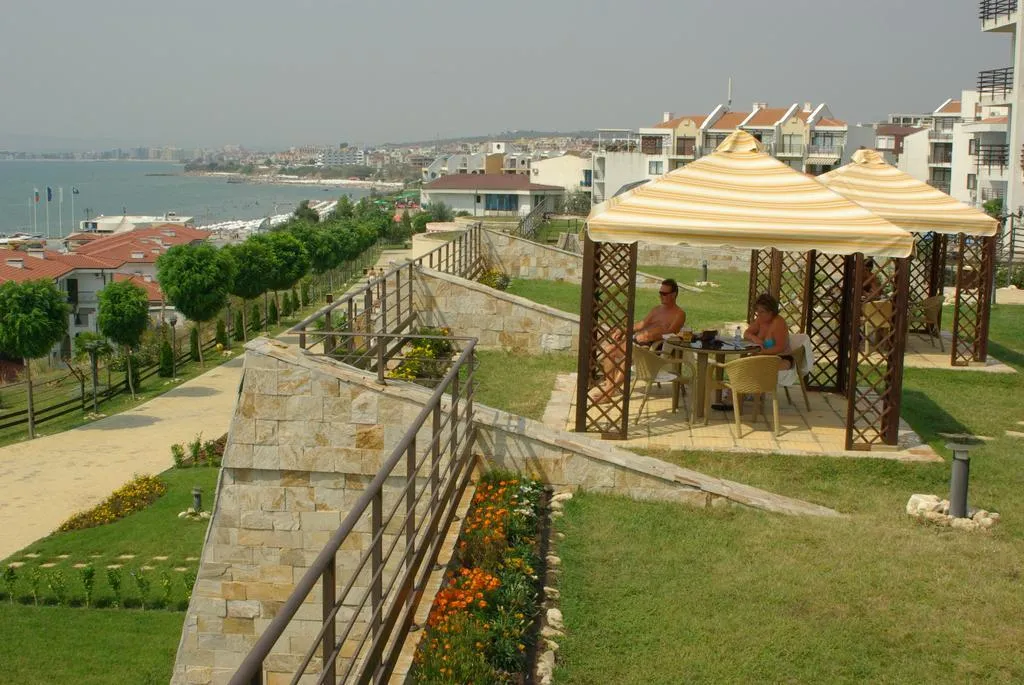 General view, Diamond Apartcomplex, Bourgas