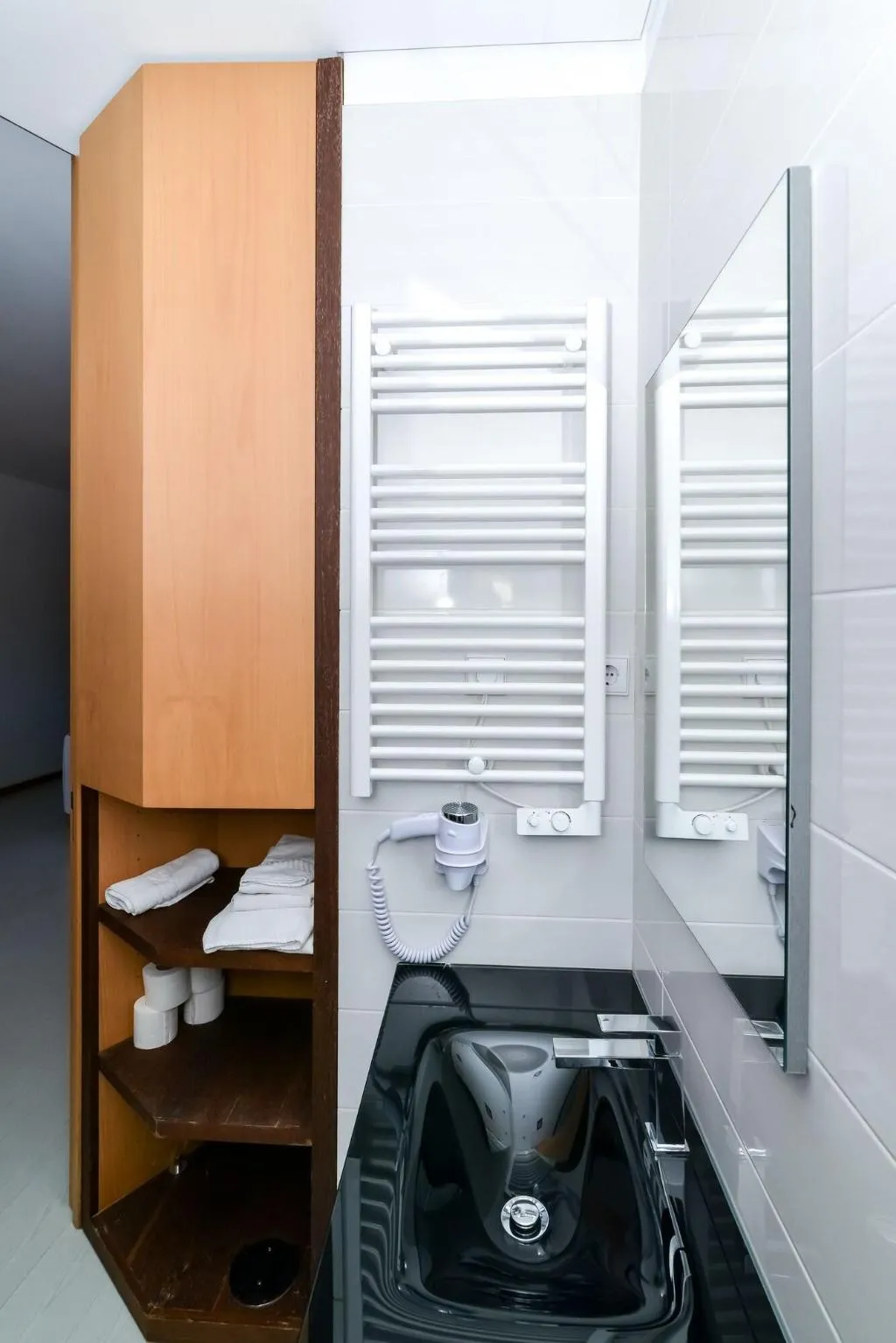 Room, Reis De Gaia, Porto