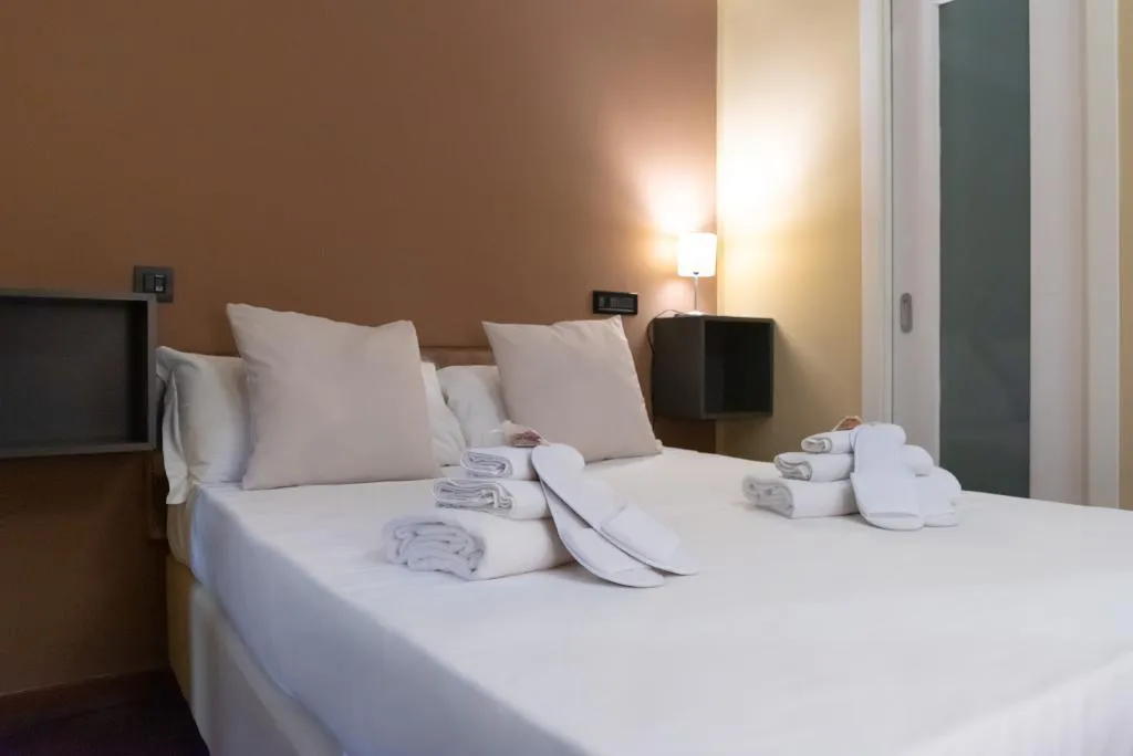 DOUBLE SINGLE USE STANDARD Room, Hotel Suite Ares, Naples