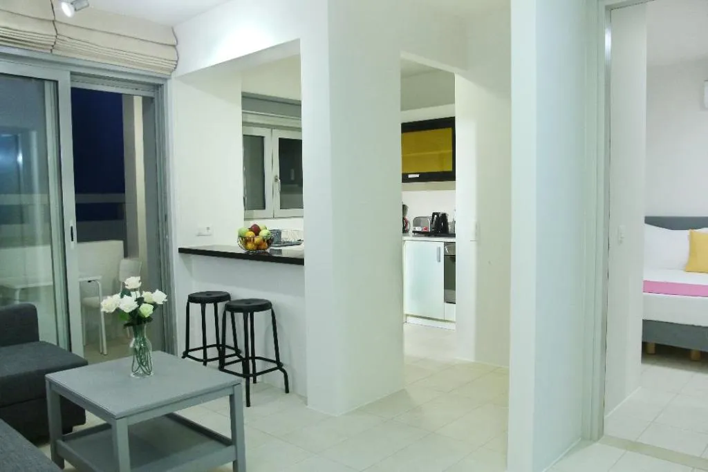 APARTMENT basement Room, Vivian Art Apartments, Crete