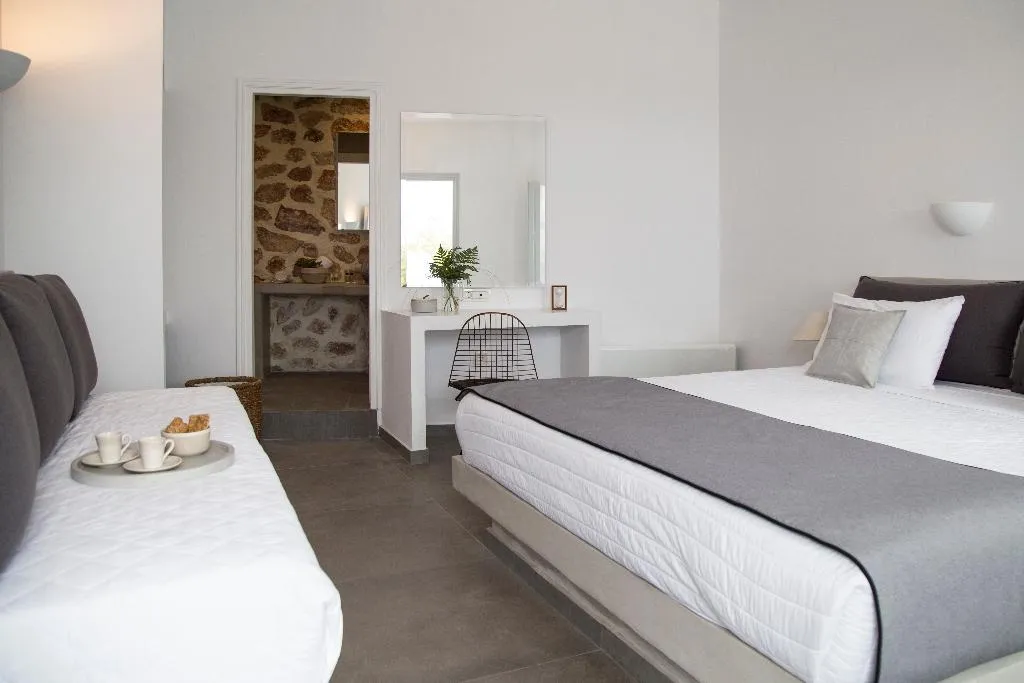 DOUBLE SUPERIOR Room, Impressive One, Santorini