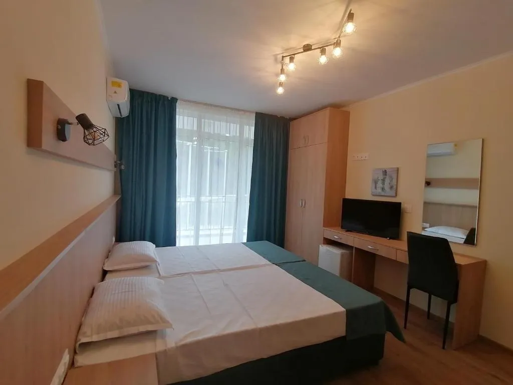 DOUBLE STANDARD Room, Samara, Varna