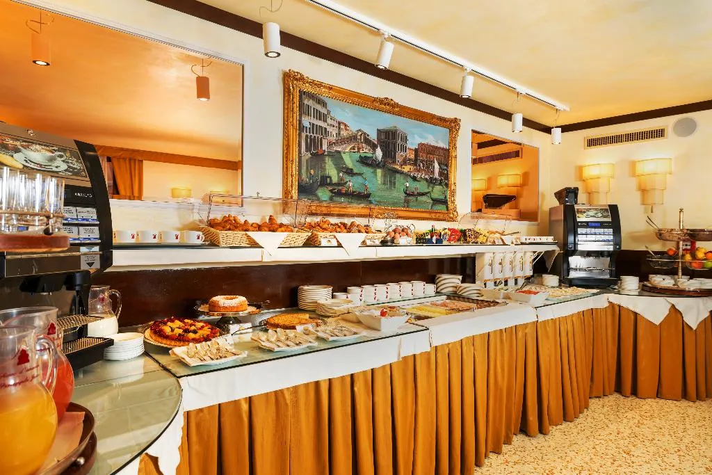 Restaurant, Ai Mori d'Oriente, Venice