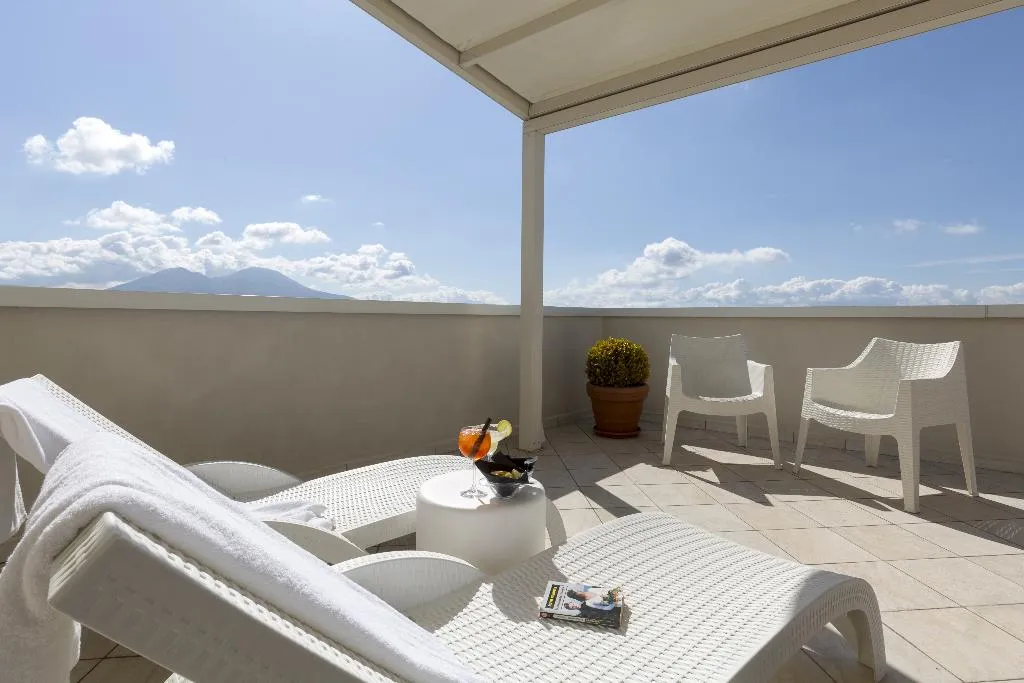 JUNIOR SUITE STANDARD Room, Palazzo Salgar, Naples