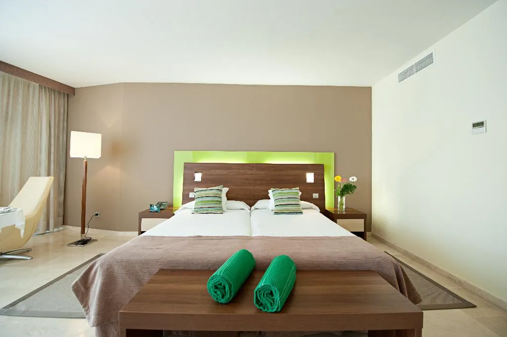 FAMILY ROOM STANDARD Room, Hotel LIVVO Valle Taurito, Gran Canaria