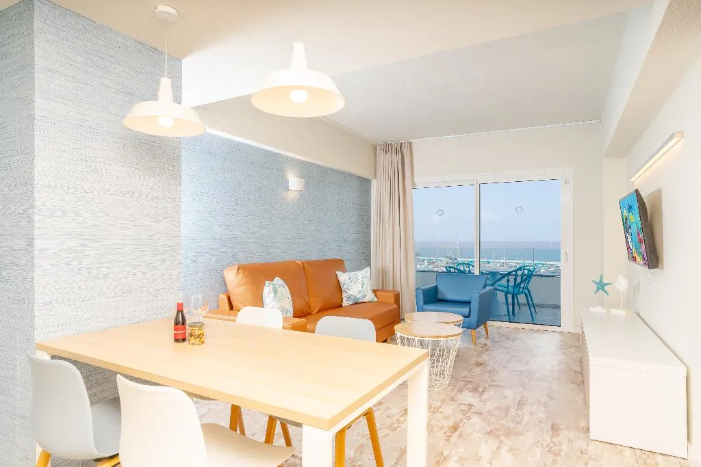 APARTMENT DELUXE ONE BEDROOM Room, HOVIMA La Pinta Beachfront Family Hotel, Tenerife