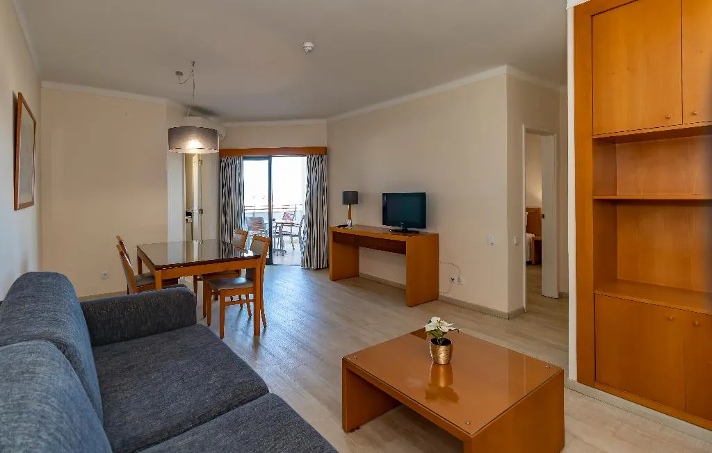 APARTMENT SUPERIOR ONE BEDROOM Room, Vila Petra, Algarve