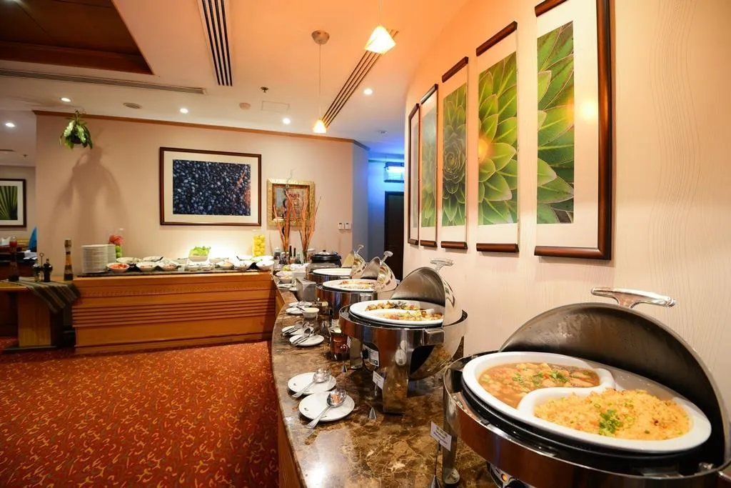 Restaurant, Orchid Hotel Al Barsha Formerly Golden Tulip Al Ba, Dubai