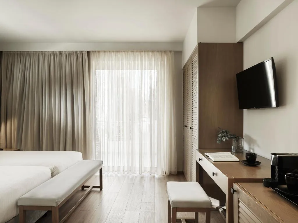 FAMILY ROOM DELUXE Room, Civitel Attik Rooms & Suites, Athens